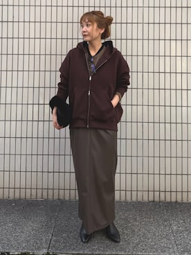 「アイテム（パーカー）」を使った、douxarchivesさん（レディース・163cm）の秋コーディネート