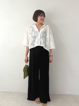 「Doux archives（ドゥアルシーヴ）の裾ドロストワイドイージーパンツ（デニムパンツ、ブラック系）」を使った、douxarchivesさん（レディース・158cm）の夏コーディネート