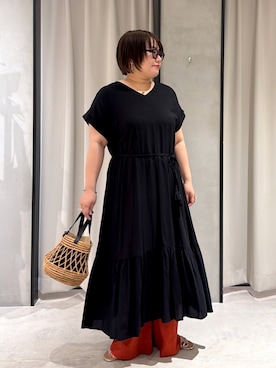 「Doux archives（ドゥアルシーヴ）のタッセル付き２ＷＡＹワンピース（ワンピース、ブラック系）」を使った、douxarchivesさん（レディース・158cm）の夏コーディネート