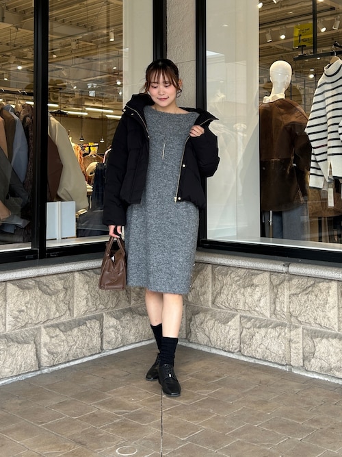 ボリュームネックストレッチダウン