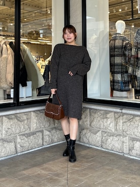 「アイテム（チュニック）」を使った、momoさん（レディース・159cm）の冬コーディネート