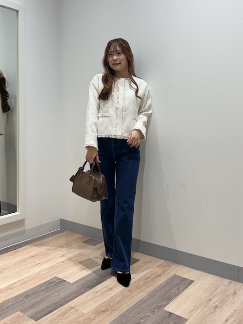 セミフレアデニムパンツ