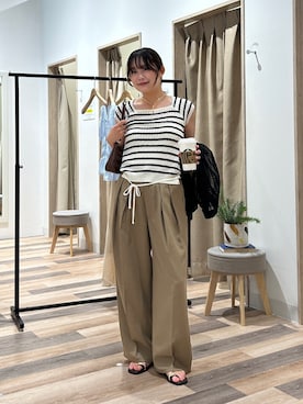 「Thevon（ゼボン）のスクエアネック半袖ケーブルニット（ニット/セーター、ホワイト系）」を使った、momoさん（レディース・159cm）の夏コーディネート