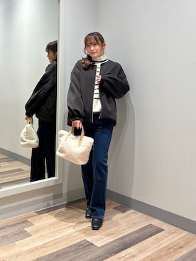 「アイテム（ブルゾン）」を使った、momoさん（レディース・159cm）の秋コーディネート