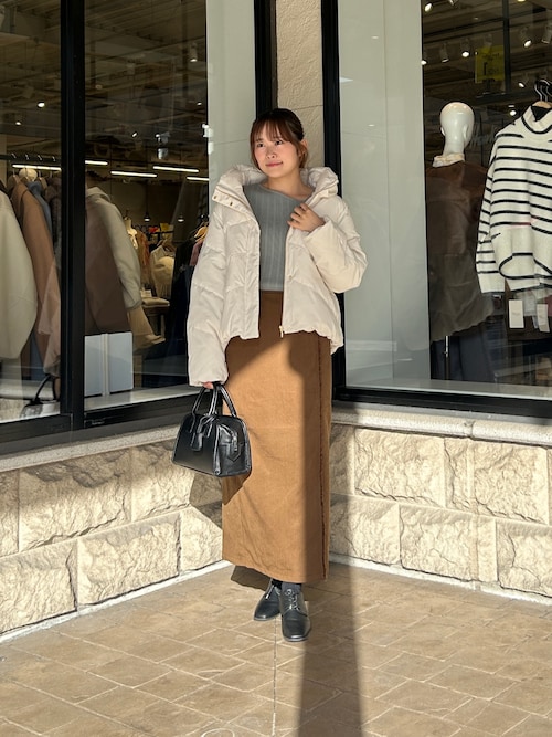 ボリュームネックストレッチダウン