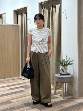 「Thevon（ゼボン）の【heilly】ツイストチョーカー（チョーカー、ゴールド系）」を使った、momoさん（レディース・159cm）の夏コーディネート