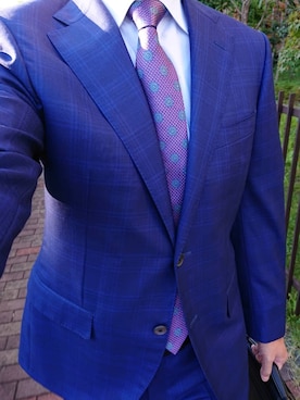 「アイテム（スーツセット）」を使った、corneliani manさん（メンズ・178cm・40代）の秋コーディネート