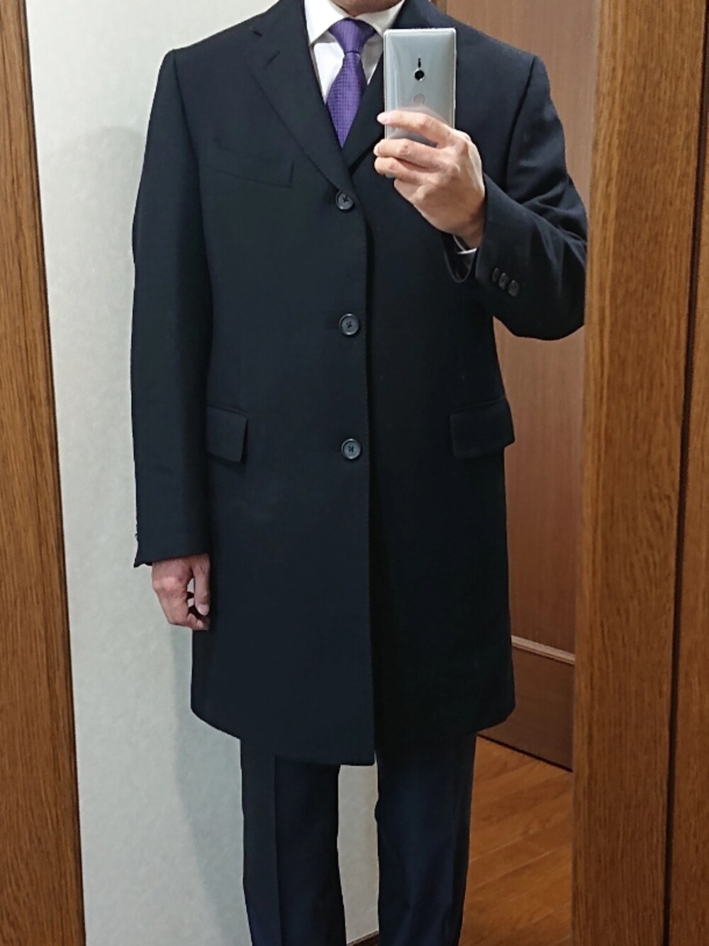 コルネリアーニ CORNELIANI チェスターコート