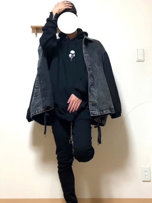 しお🧂さんのコーディネート