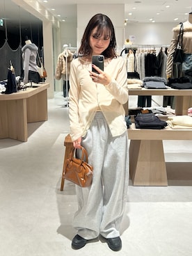 「mline（エムライン）のアイテム」を使った、莉央さん（レディース・159cm）の秋コーディネート