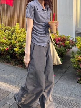 「mline（エムライン）の[mline]襟付き ギャザーカットソー（Tシャツ/カットソー、ブルー系）」を使った、莉央さん（レディース・159cm）の春コーディネート