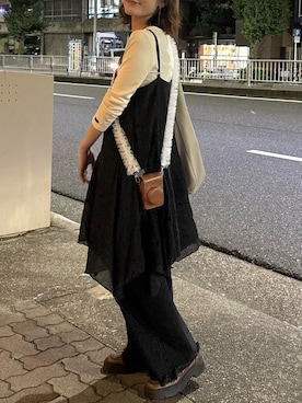 「mystic（ミスティック）のアイテム（ワンピース）」を使った、莉央さん（レディース・159cm）の秋コーディネート