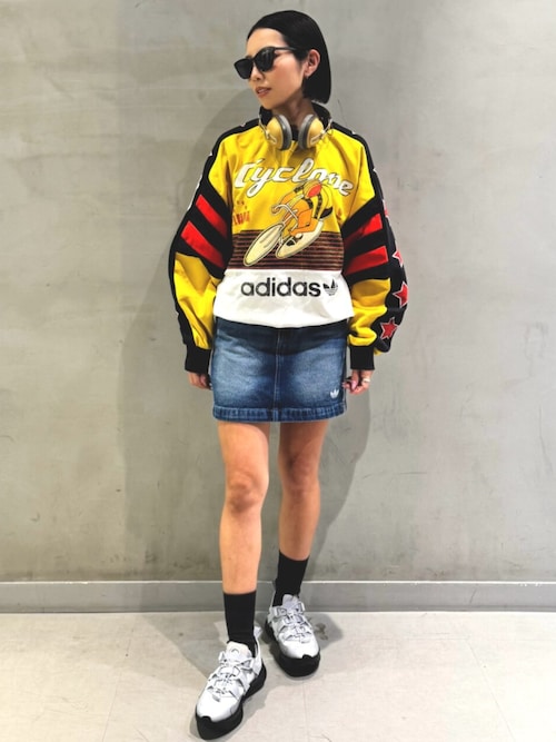 セール】アディカラー スリーストライプス デニム ミニスカート