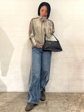 「アイテム（ジャージ）」を使った、KYさん（レディース・157cm）の秋コーディネート