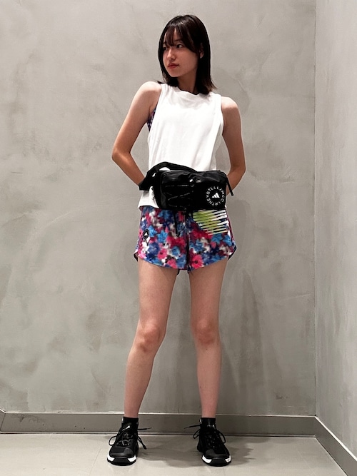 AfB_X uhRAXgA NK̃{fBobO/EGXg|[`uadidas by Stella McCartney oobO / AfB_X adidasiadidas by Stella McCartneybAfB_XoCXe}bJ[gj[jvgR[fBl[g