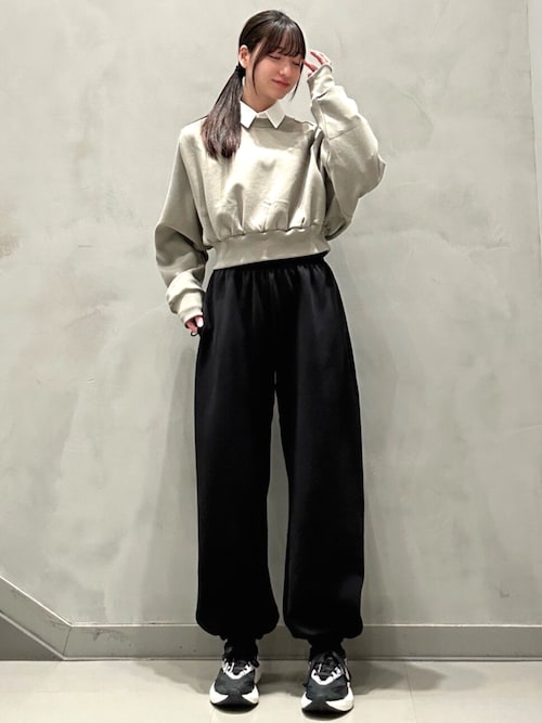 セール】プレミアム カジュアル 軽量 ニット 長袖シャツ / アディダス