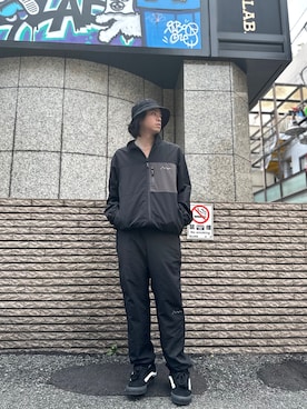 「MANASTASH（マナスタッシュ）のアイテム（ナイロンジャケット）」を使った、Royさん（メンズ・179cm）の夏コーディネート