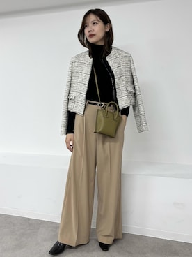 「アイテム（ノーカラージャケット）」を使った、FUYUKIさん（レディース・167cm）の秋コーディネート