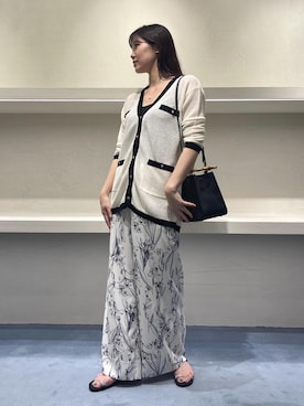 「フラワープリント」｜「アイテム（カーディガン/ボレロ）」を使った、FUYUKIさん（レディース・167cm）の夏コーディネート