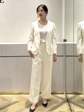 「アイテム（ノーカラージャケット）」を使った、FUYUKIさん（レディース・167cm）の秋コーディネート