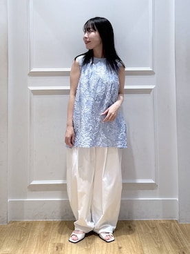 「A part by（アパートバイ）のダブルストラップミュール（パンプス、ホワイト系）」を使った、moriさん（レディース・148cm）の春コーディネート