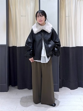「アイテム（スラックス、グリーン系）」を使った、moriさん（レディース・148cm）の秋コーディネート