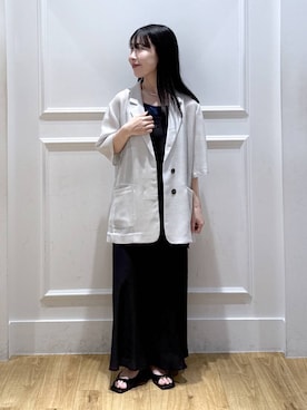 「A part by（アパートバイ）のダブルストラップミュール（パンプス、ブラック系）」を使った、moriさん（レディース・148cm）の春コーディネート