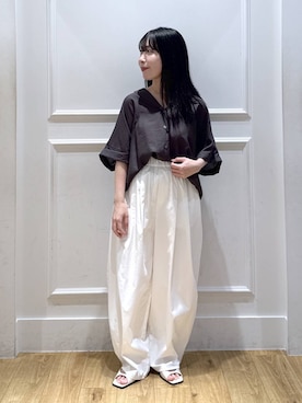 「A part by（アパートバイ）のシアーオープンカラーシャツ（シャツ/ブラウス、グレー系）」を使った、moriさん（レディース・148cm）の春コーディネート
