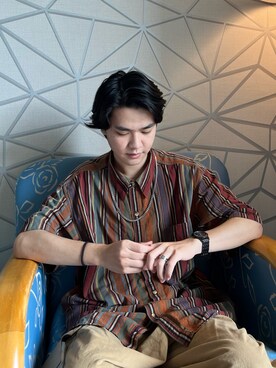 「VOGUE JAPAN（ヴォーグ ジャパン）のアイテム」を使った、陳逸塵さん（メンズ・173cm）の冬コーディネート