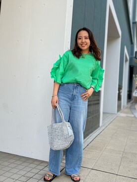 「アイテム（トートバッグ、シルバー系）」を使った、yamaiさん（レディース・163cm）の春コーディネート