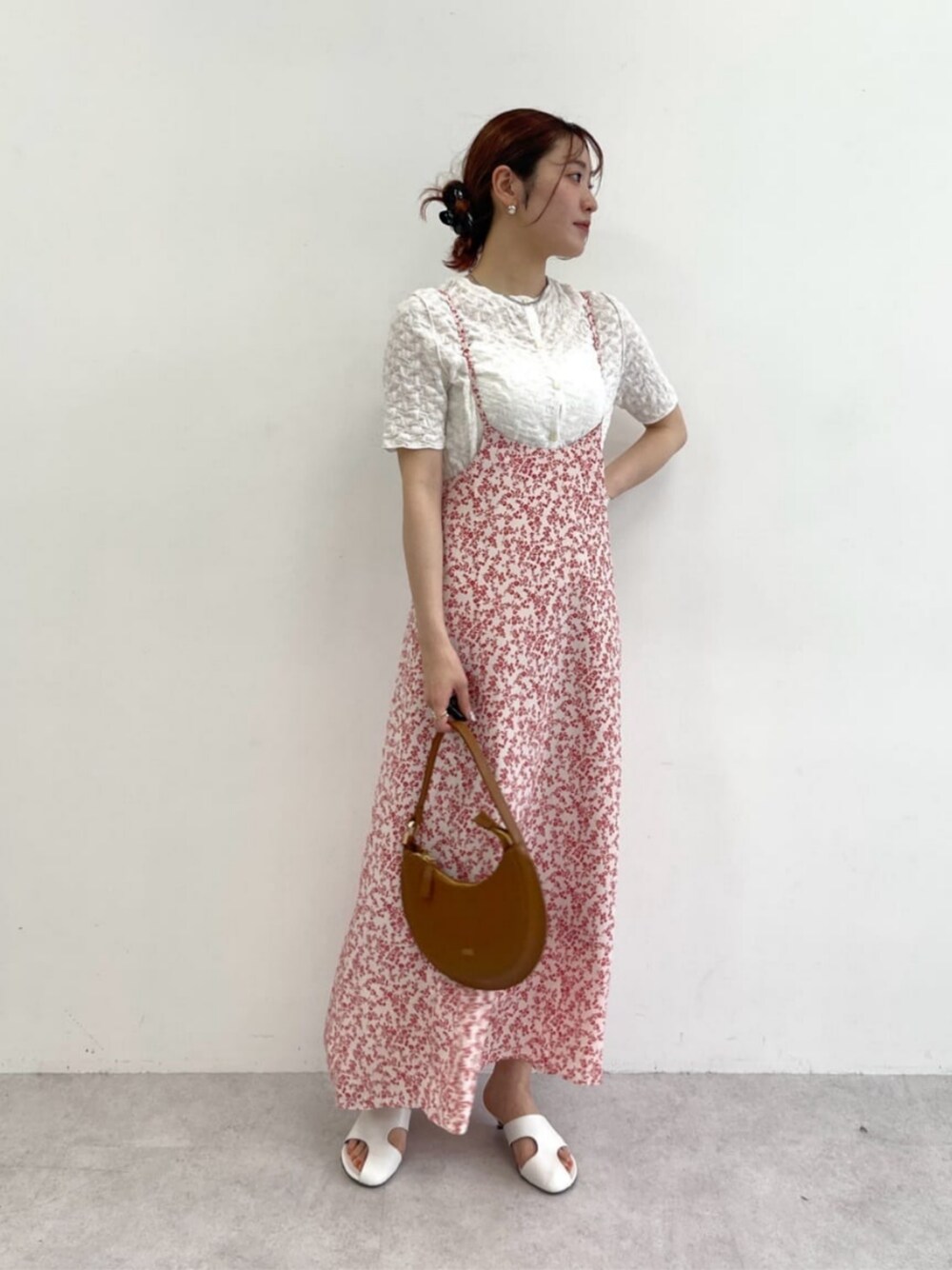 サンダル　quartierglam 美品 サンダル OVAL SOME WINDOWS MULE