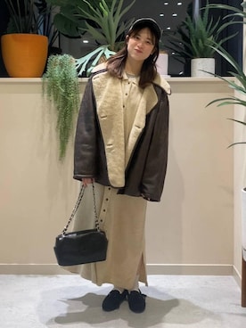 「アイテム（ムートンコート）」を使った、ゆーみさん（レディース・156cm）の冬コーディネート