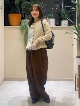 「LOWRYS FARM（ローリーズファーム）のアイテム（その他パンツ）」を使った、ゆーみさん（レディース・156cm）の秋コーディネート