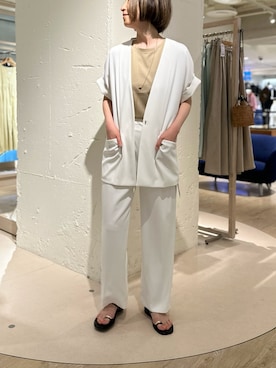 「半袖ジャケット」｜「アイテム（ノーカラージャケット）」を使った、Yamazakiさん（レディース・157cm）の春コーディネート