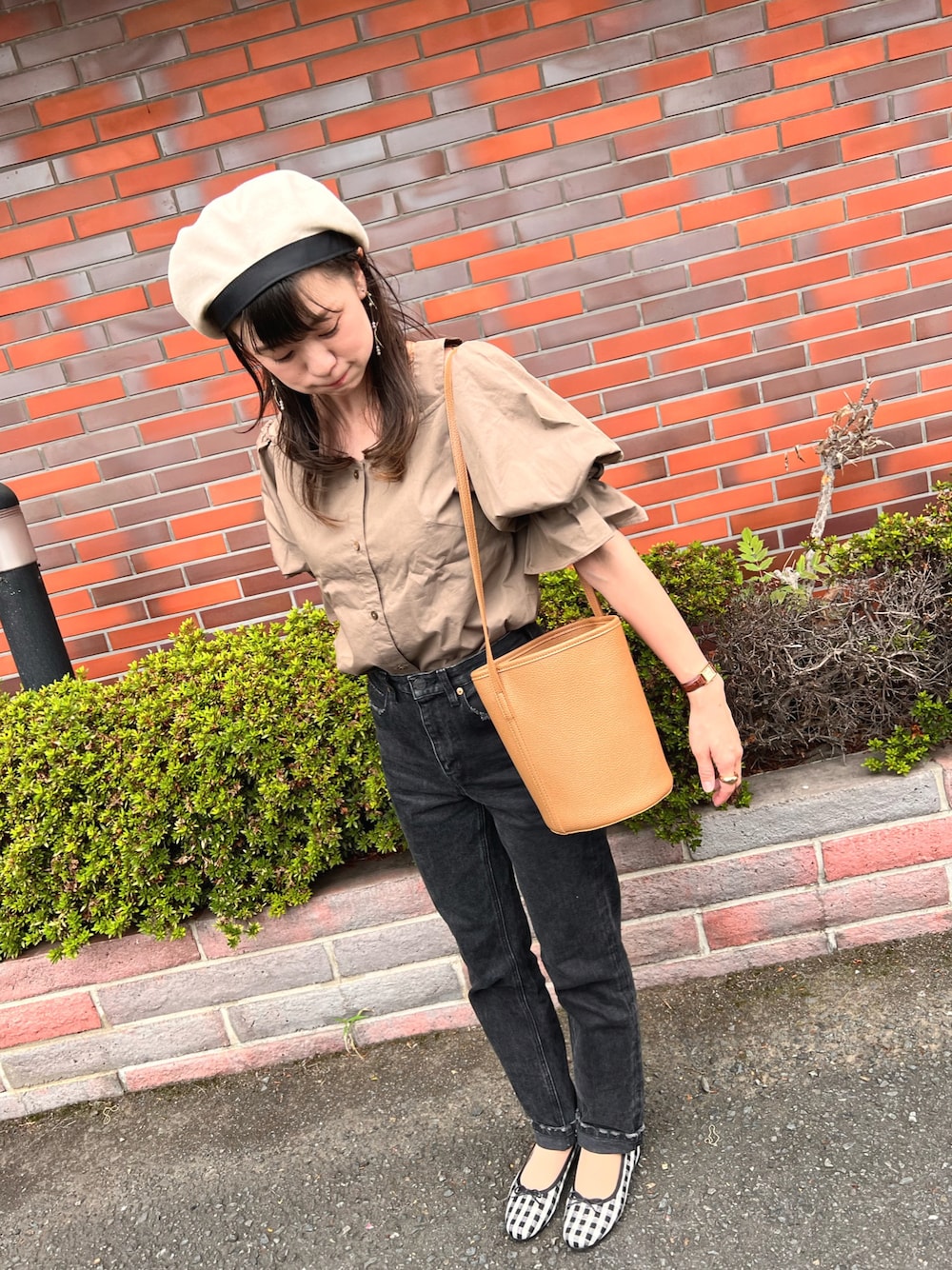 「SERGE de bleuのアイテム（デニムパンツ、ブラック系）」を使った、chaozu/chami さん（レディース・160cm）の冬コーディネートの1枚目の写真