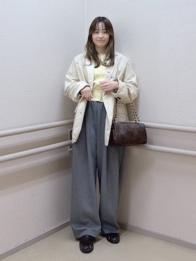 「LOWRYS FARM（ローリーズファーム）のカットイージーコクーンパンツ　292362（スウェットパンツ、グレー系）」を使った、emiriさん（レディース・157cm）の春コーディネート