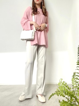 「florist」｜「アイテム（スラックス）」を使った、＊𝒂𝒎𝒆𝒍𝒊𝒆𝒆＊さん（レディース・158cm）の春コーディネート