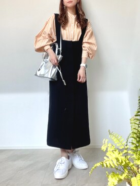 「GRL」｜「アイテム（ジャンパースカート）」を使った、＊𝒂𝒎𝒆𝒍𝒊𝒆𝒆＊さん（レディース・158cm）の春コーディネート