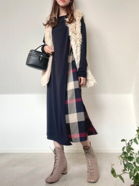 「NEUNA（ヌナ）のアイテム（ブーツ）」を使った、𝘼𝙢𝙚𝙡𝙞𝙚さん（レディース・158cm）の秋コーディネート