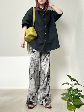 「shein」｜「アイテム（パンツ、ホワイト系）」を使った、＊𝒂𝒎𝒆𝒍𝒊𝒆𝒆＊さん（レディース・158cm）の夏コーディネート