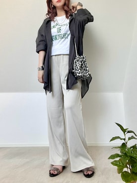 「shein」｜「アイテム（パンツ、ホワイト系）」を使った、＊𝒂𝒎𝒆𝒍𝒊𝒆𝒆＊さん（レディース・158cm）の夏コーディネート