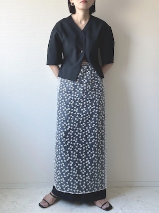 anuke（アンヌーク）の「Vneck Compact Shirts（シャツ/ブラウス
