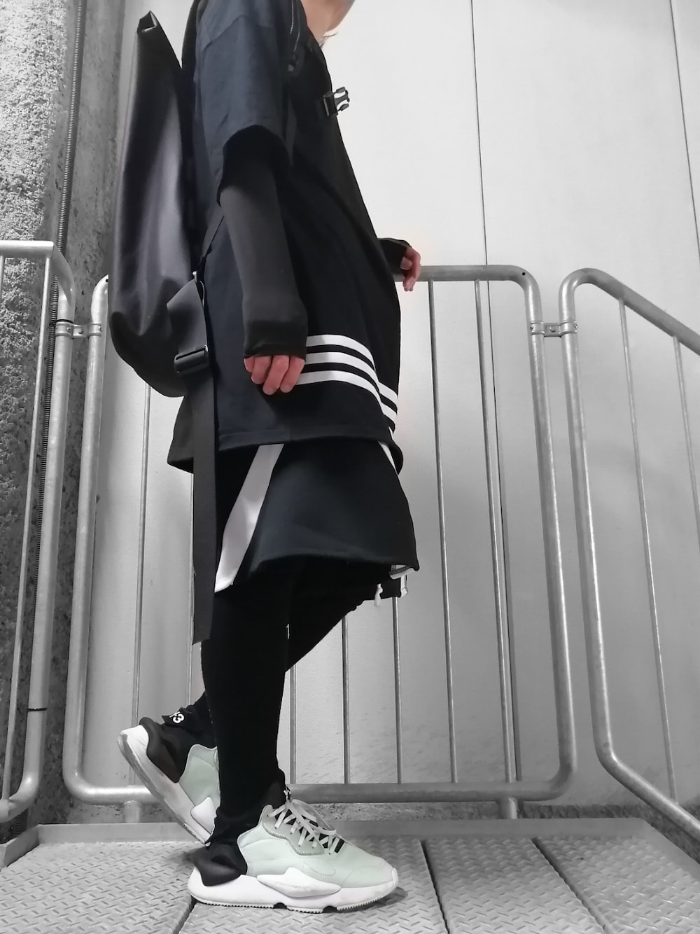 maonosuke ジャージ カーディガン 黒 白