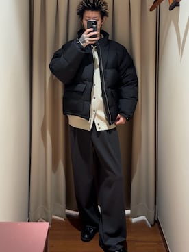 「アイテム（スラックス）」を使った、Mitsuki Moriyamaさん（メンズ・175cm・10代）の冬コーディネート