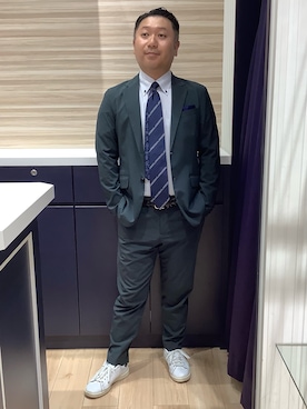 「TOKYO SHIRTS（トウキョウシャツ）の【超形態安定】【吸水速乾】 形態安定ノンアイロン ボタンダウン 長袖ビジネスワイシャツ（ビジネスシャツ、ブルー系）」を使った、BRICK HOUSE by Tokyo Shirts 久留米ゆめタウン店さん（メンズ・160cm）の秋コーディネート