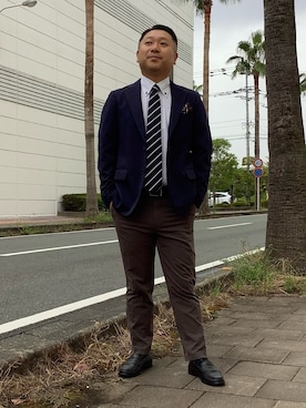 「TOKYO SHIRTS（トウキョウシャツ）の【超形態安定】 形態安定ノンアイロン ボタンダウン 長袖ビジネスワイシャツ（ビジネスシャツ、ブルー系）」を使った、BRICK HOUSE by Tokyo Shirts 久留米ゆめタウン店さん（メンズ・160cm）の秋コーディネート