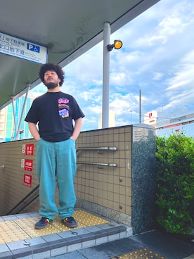 「HUF（ハフ）のアイテム（パンツ）」を使った、Kentaさん（メンズ・170cm）の春コーディネート