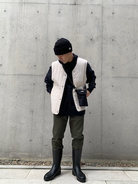 「AIGLE（エーグル）のアイテム（チノパンツ）」を使った、Hajimeさん（メンズ・171cm）の秋コーディネート