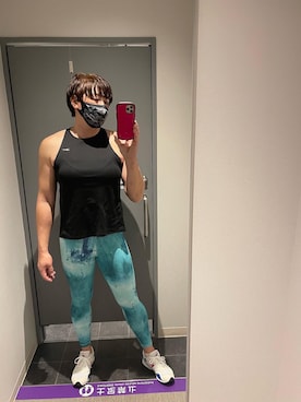 「アイテム（レギンス/スパッツ、グリーン系）」を使った、ryoko.5360さん（メンズ・180cm）の冬コーディネート