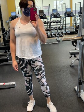 タンクトップを使った 筋トレ のメンズ人気ファッションコーディネート Wear